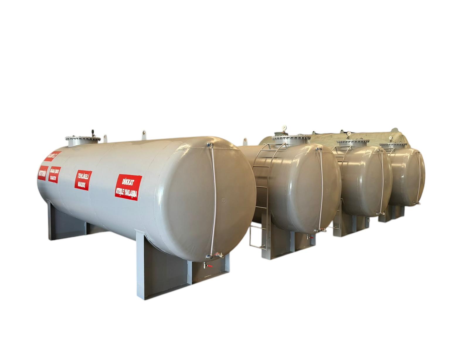 İzmir bölgesi Askeri birlikler için sipariş edilen 4 Adet 10.000 Litre yakıt tanklarımız 